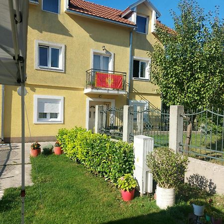 Lucic Guesthouse Cetinje Exterior photo