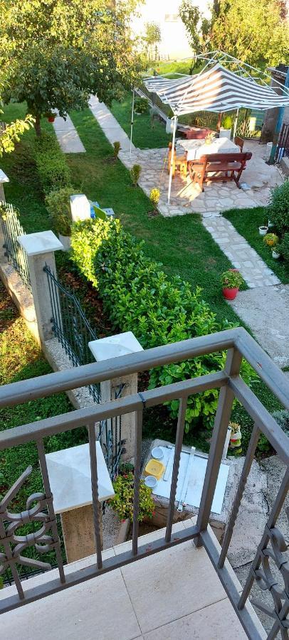 Lucic Guesthouse Cetinje Exterior photo